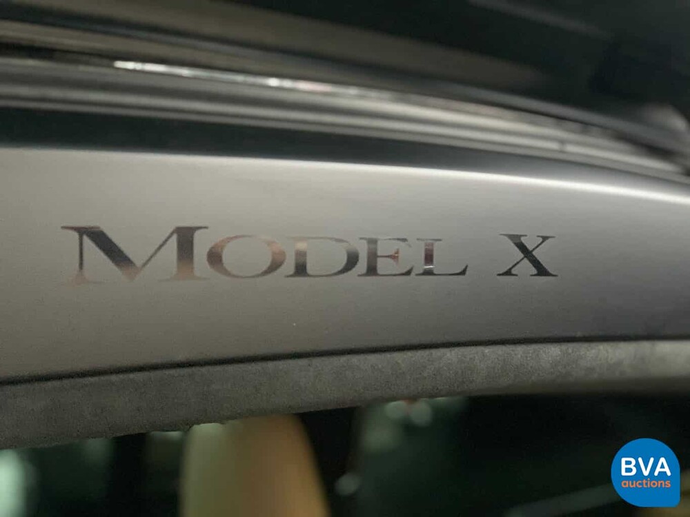 Tesla Model X 90D Base 6-Personen -4% Zusatz- 428 PS 2016 -Original NL-, KK-837-K.