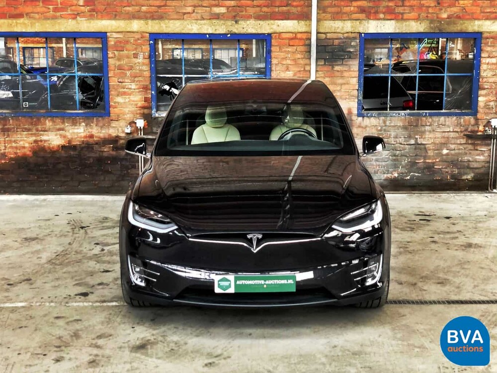 Tesla Model X 90D Base 6-Personen -4% Zusatz- 428 PS 2016 -Original NL-, KK-837-K.