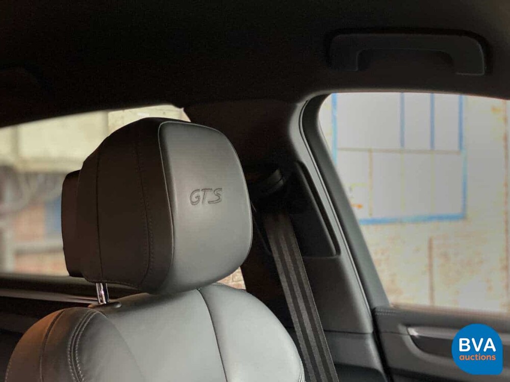 Porsche Macan GTS V6 Bi-Turbo 360hp 2016 Facelift.