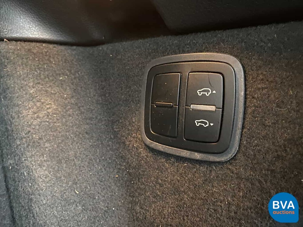 Porsche Macan GTS V6 Bi-Turbo 360hp 2016 Facelift.