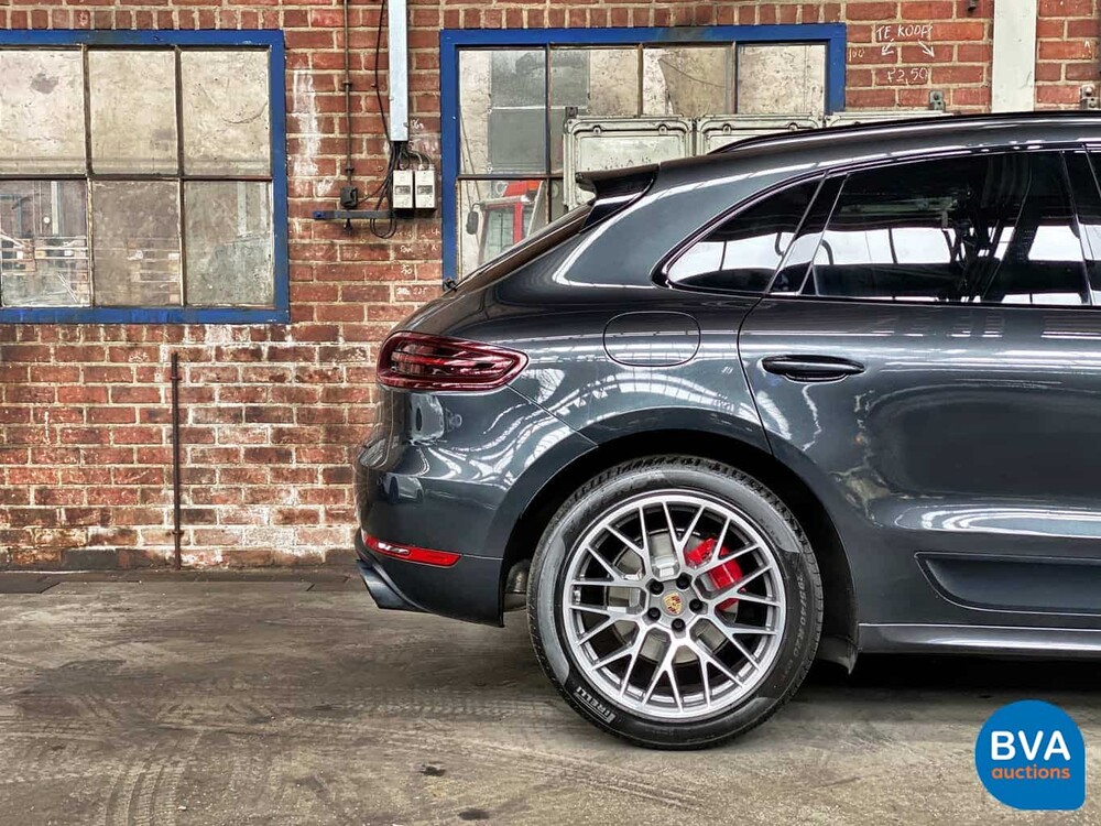 Porsche Macan GTS V6 Bi-Turbo 360hp 2016 Facelift.