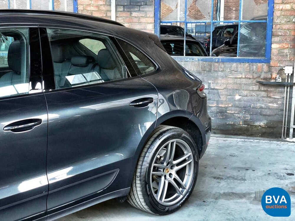 Porsche Macan Model MY2020 Air suspension 245hp 2019 -GARANTY-.