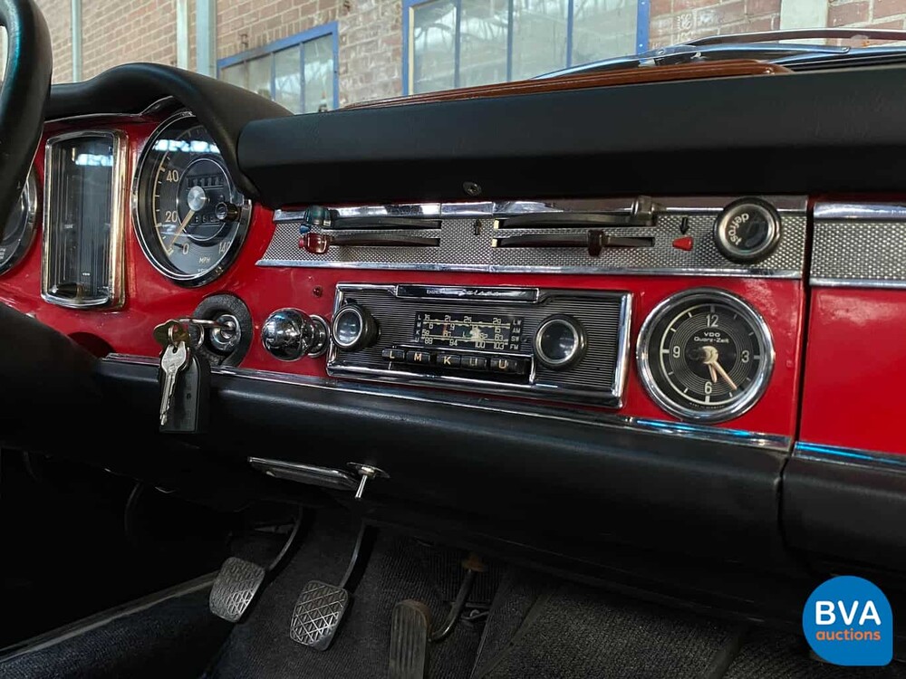 Mercedes-Benz 250SL Pagode W113 1968.