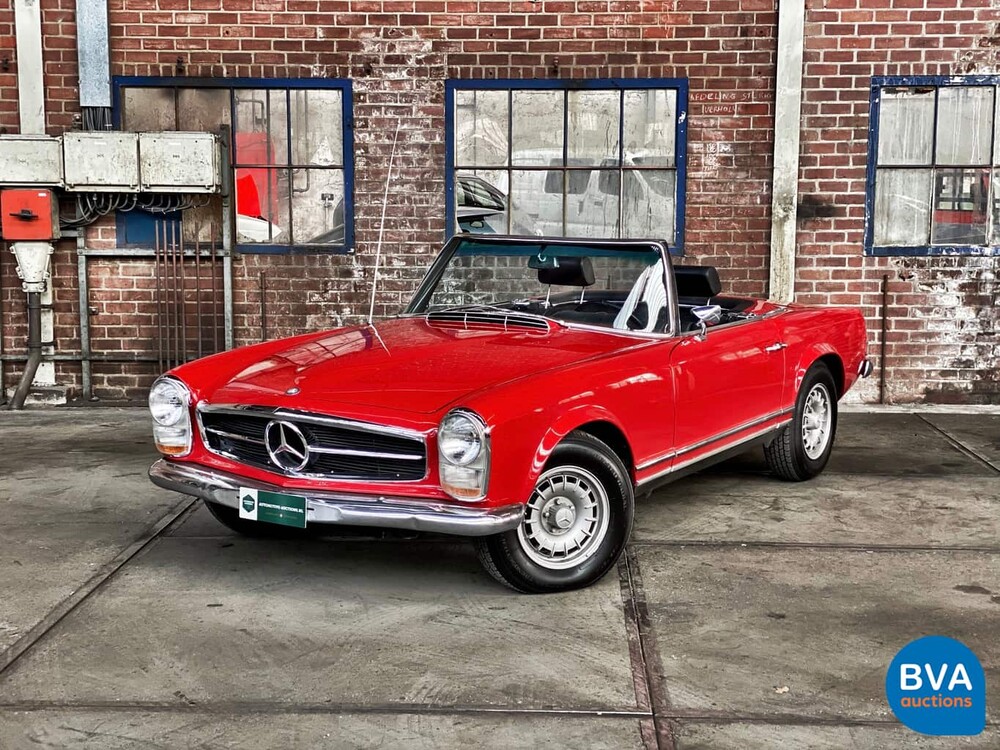 Mercedes-Benz 250SL Pagode W113 1968.