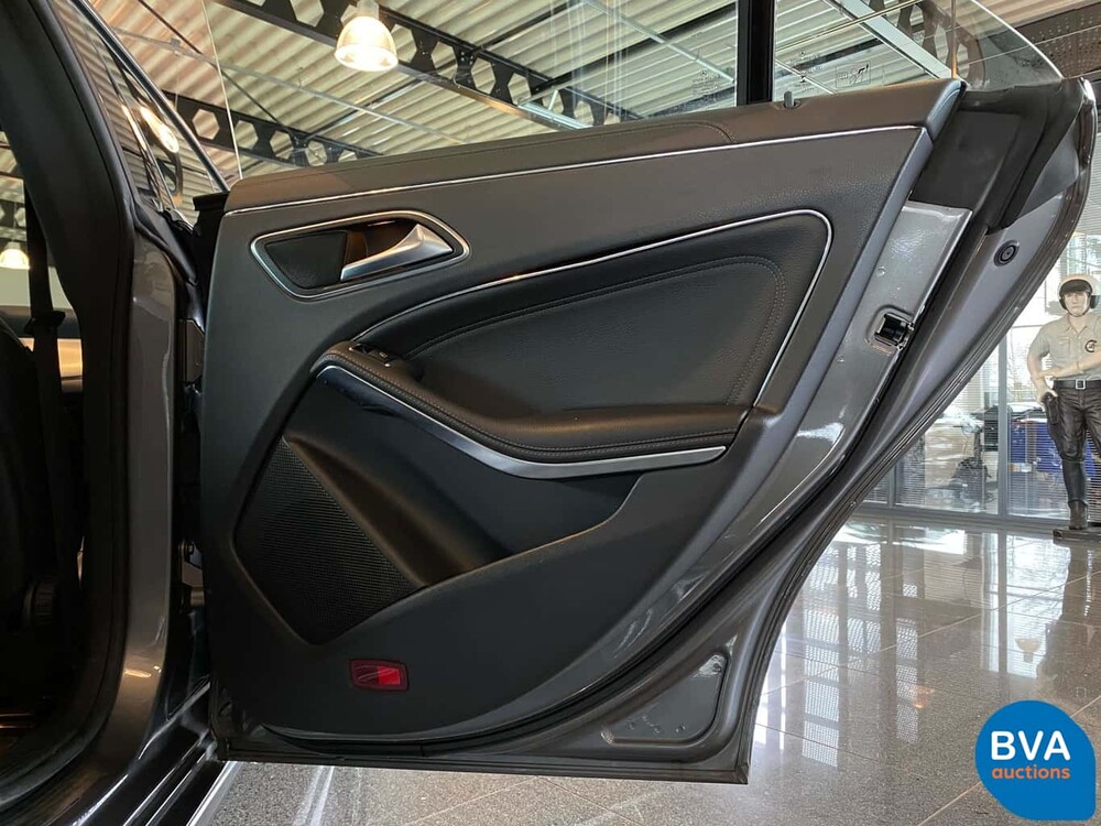 Mercedes-Benz CLA200 Prestige 156pk CLA-Klasse 2013 -Org. NL-, 4-KLG-36