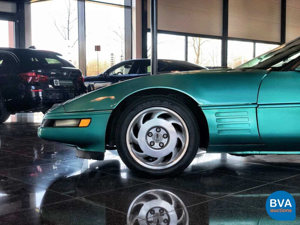 Chevrolet Corvette C4 5.7 V8 Convertible 1991, K-666-RF.
