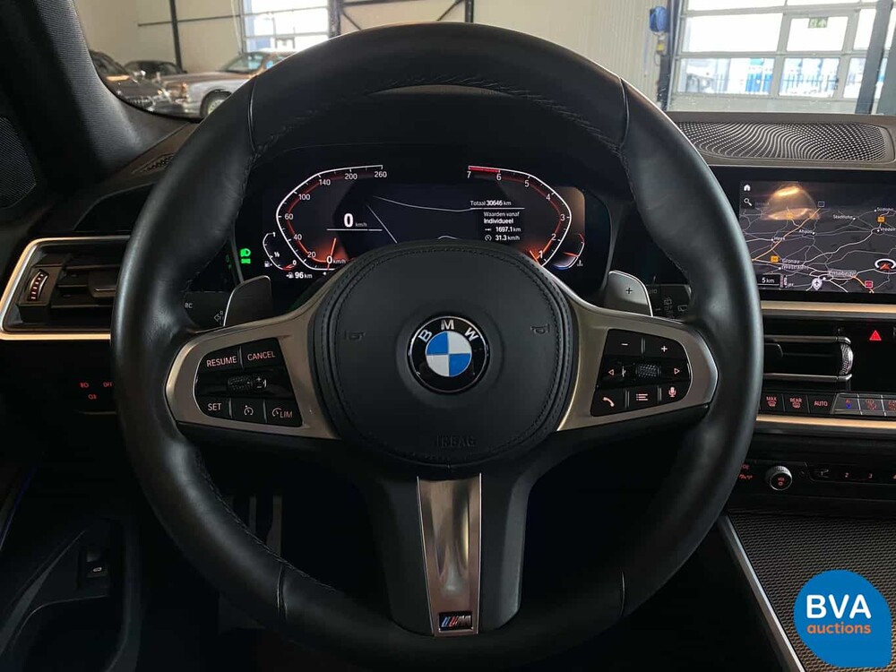BMW 330i Touring M-Sport 258pk -GARANTIE- 3-Serie 2019, G-252-JK