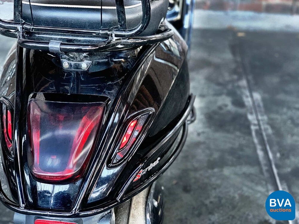 Piaggo Vespa Sprint 4-stroke 2015, F-841-ZB.