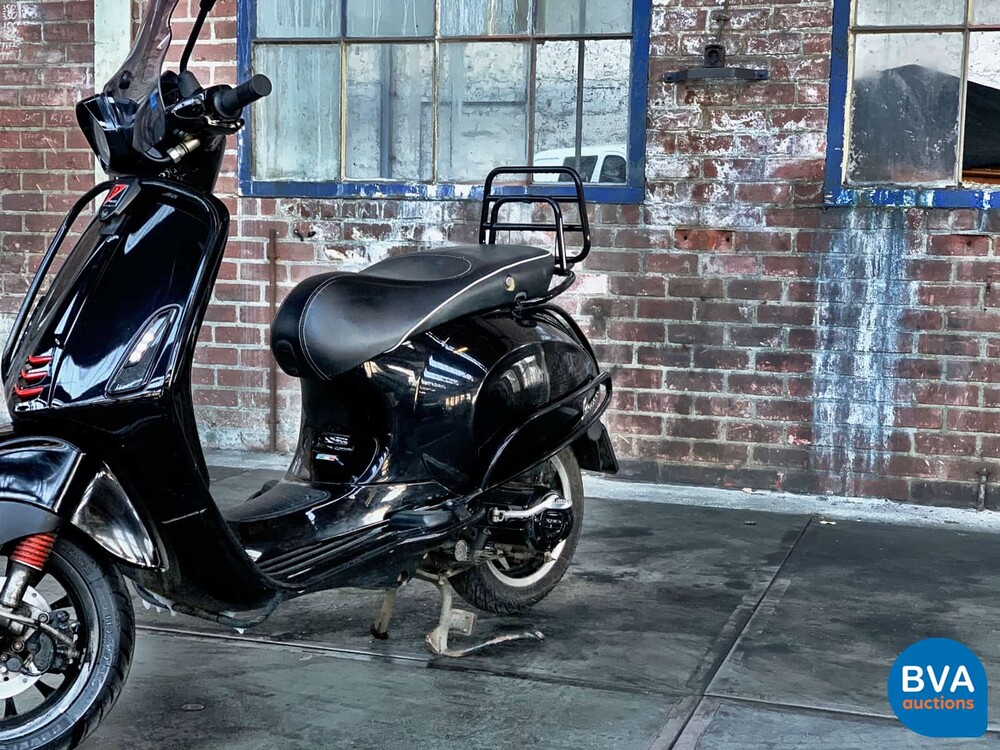 Piaggo Vespa Sprint 4-stroke 2015, F-841-ZB.