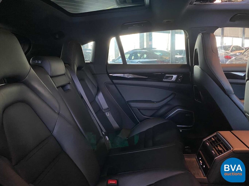 Porsche Panamera Sport Turismo 2.9 4 E-Hybrid 462pk SPORT-DESIGN 2018 -Origineel NL-, RX-476-R