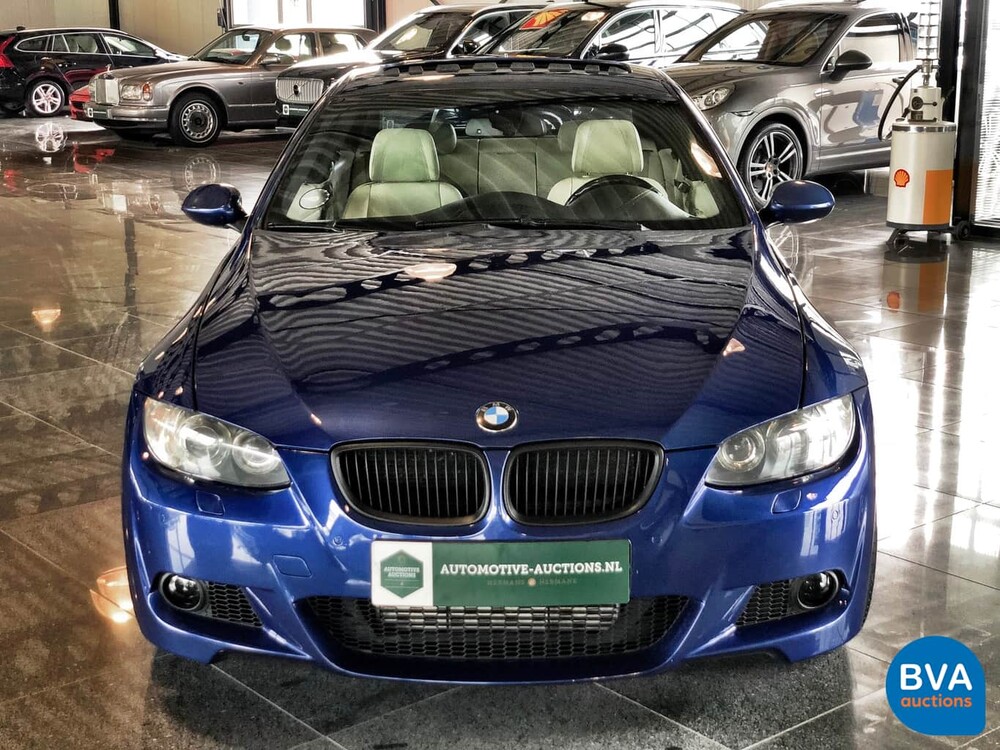 BMW 335i coupe E92 306pk 2007