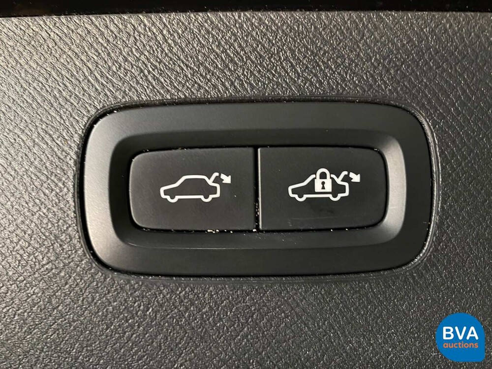 Volvo XC90 T8 Plug-In Hybrid 7-Person AWD Inscription 407hp 2016 -Original NL-, JB-076-G.