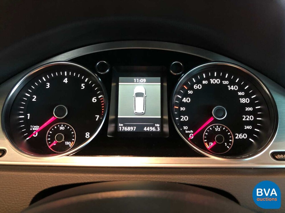 Volkswagen Passat Variant 1.4 TSI Highline 122pk 2012, -Origineel NL- 60-XFF-3