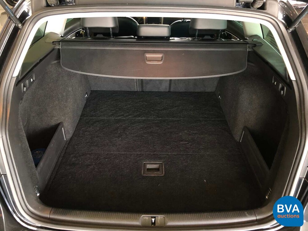 Volkswagen Passat Variant 1.4 TSI Highline 122pk 2012, -Origineel NL- 60-XFF-3