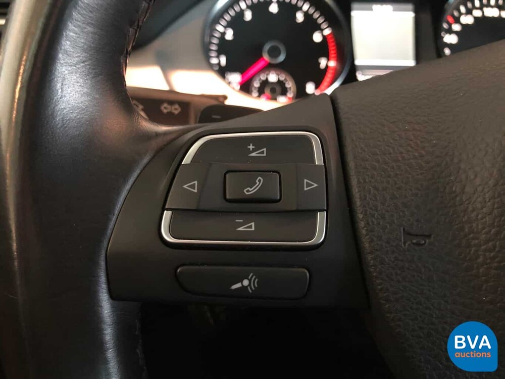 Volkswagen Passat Variant 1.4 TSI Highline 122pk 2012, -Origineel NL- 60-XFF-3
