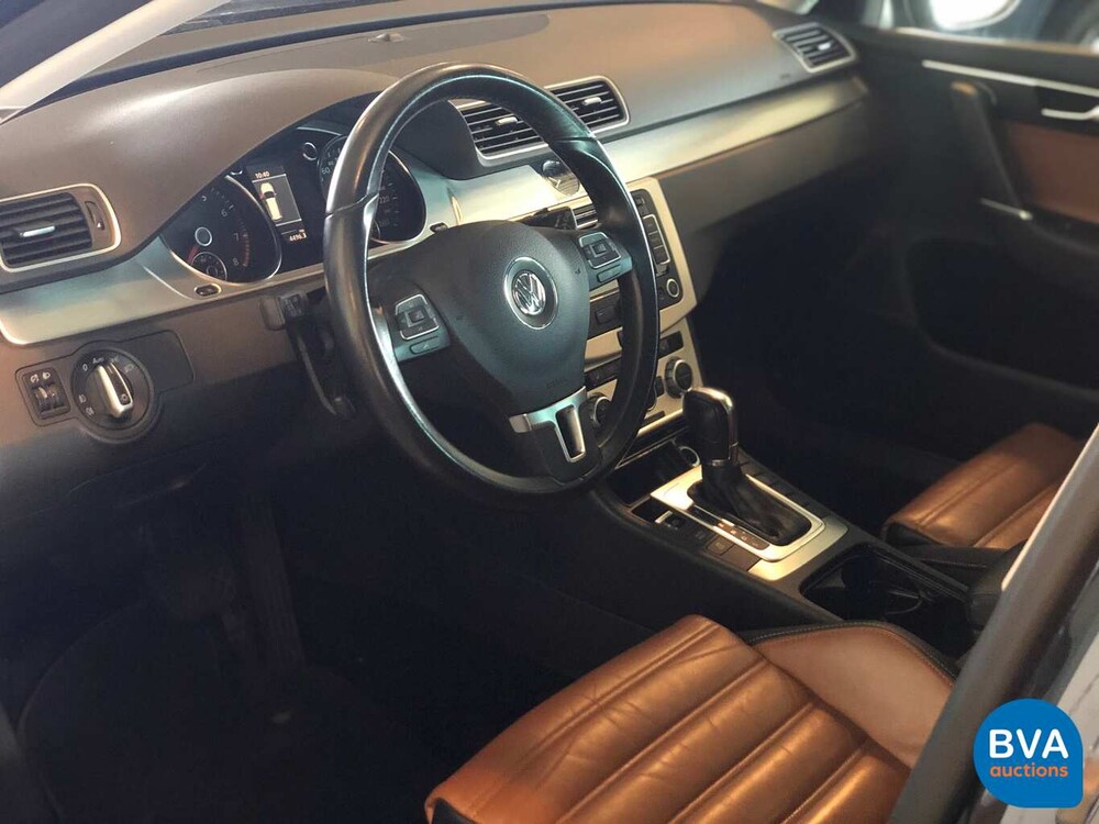 Volkswagen Passat Variant 1.4 TSI Highline 122pk 2012, -Origineel NL- 60-XFF-3