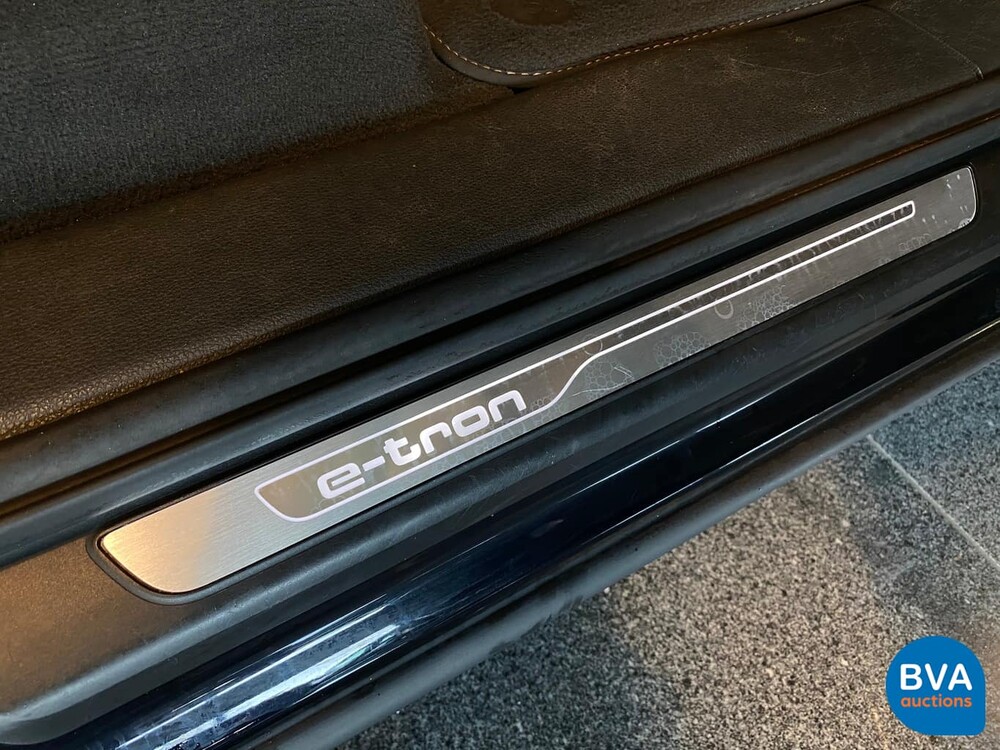 Audi Q7 3.0 TDI E-tron Plug-In Hybride Quattro S-Line 373pk 2016 -Origineel NL-, KH-802-G