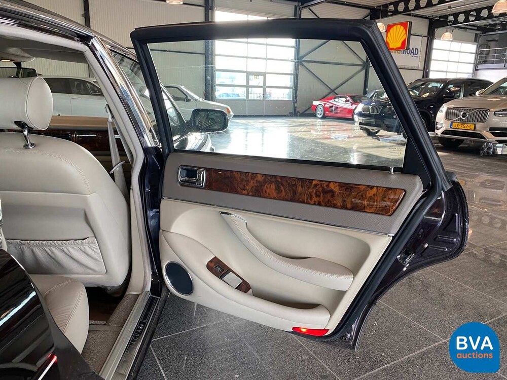 Jaguar Sovereign 4.0 1996 241hp, 79-RX-LR.