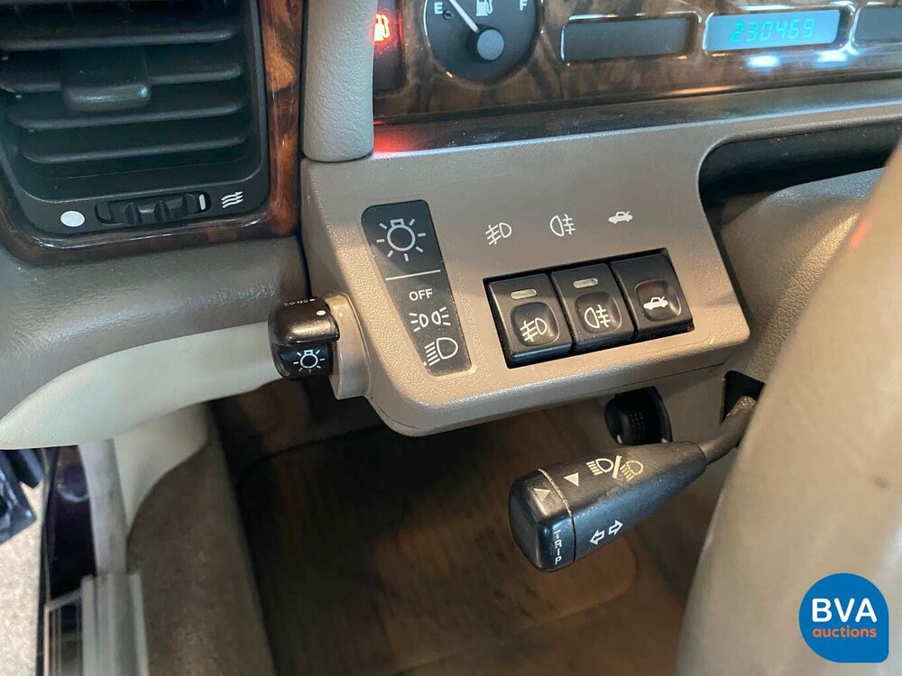 Jaguar Sovereign 4.0 1996 241hp, 79-RX-LR.