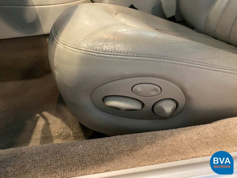 Jaguar Sovereign 4.0 1996 241hp, 79-RX-LR.