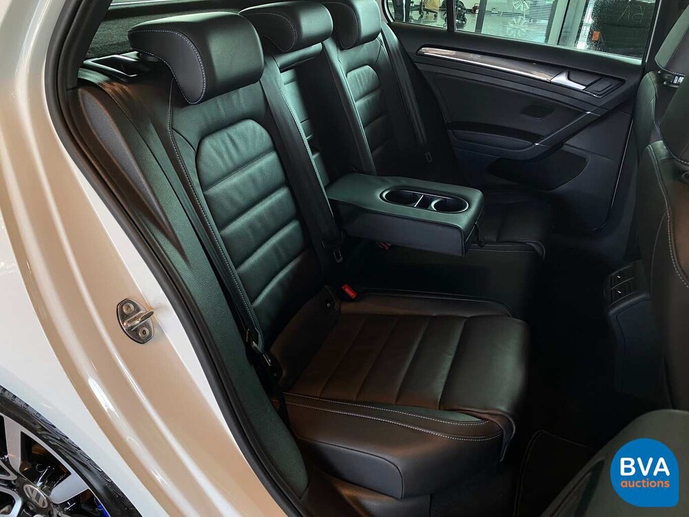 Volkswagen Golf 1.4 TSI GTE 204pk 2015, -Origineel NL-, HN-841-K