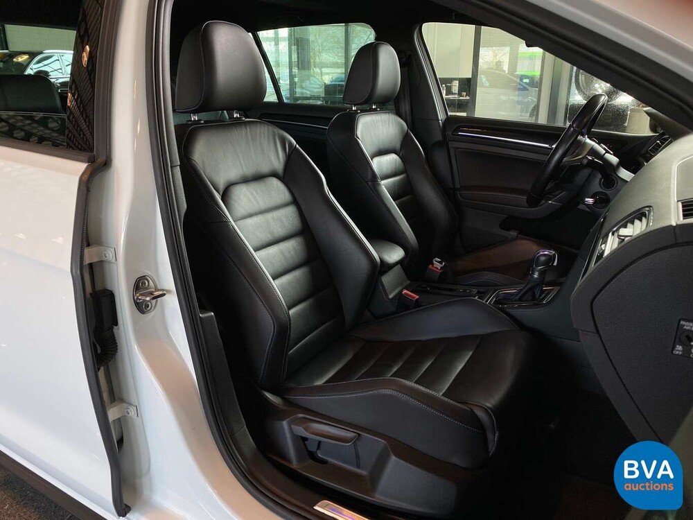 Volkswagen Golf 1.4 TSI GTE 204pk 2015, -Origineel NL-, HN-841-K