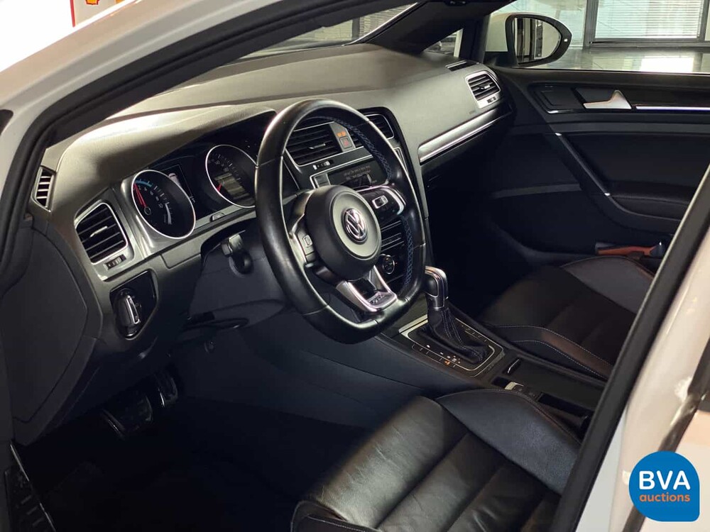 Volkswagen Golf 1.4 TSI GTE 204pk 2015, -Origineel NL-, HN-841-K
