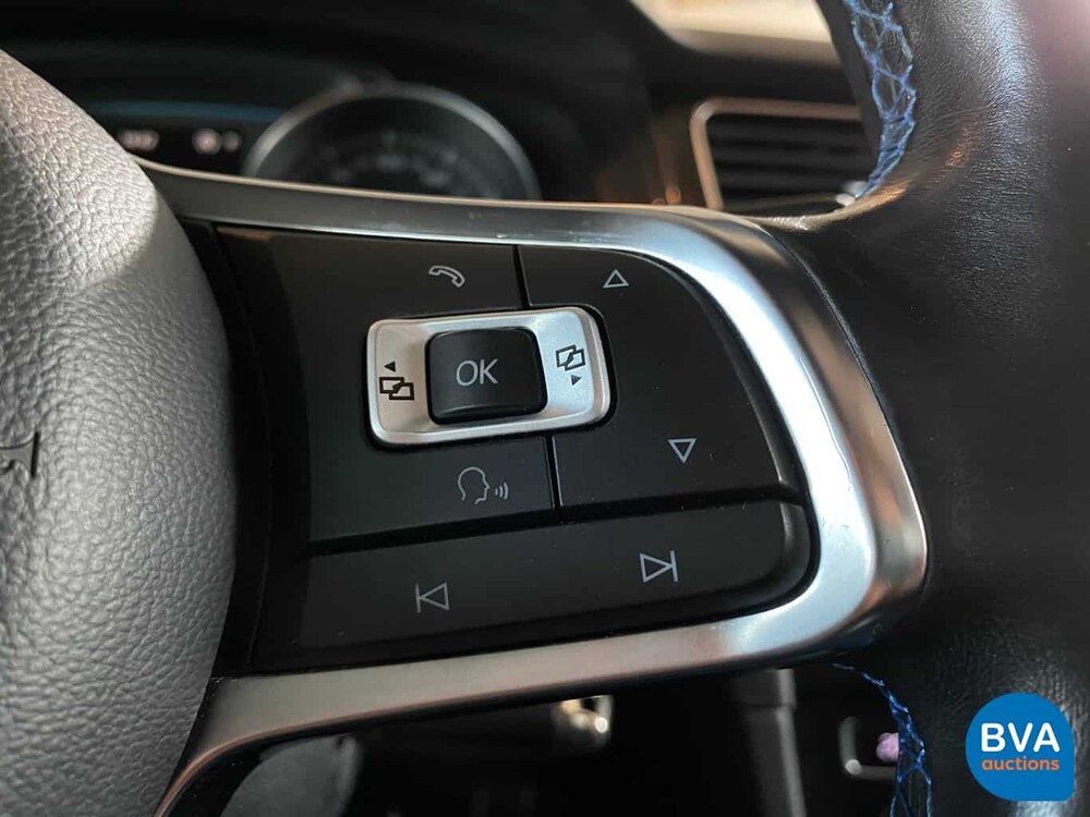 Volkswagen Golf 1.4 TSI GTE 204pk 2015, -Origineel NL-, HN-841-K