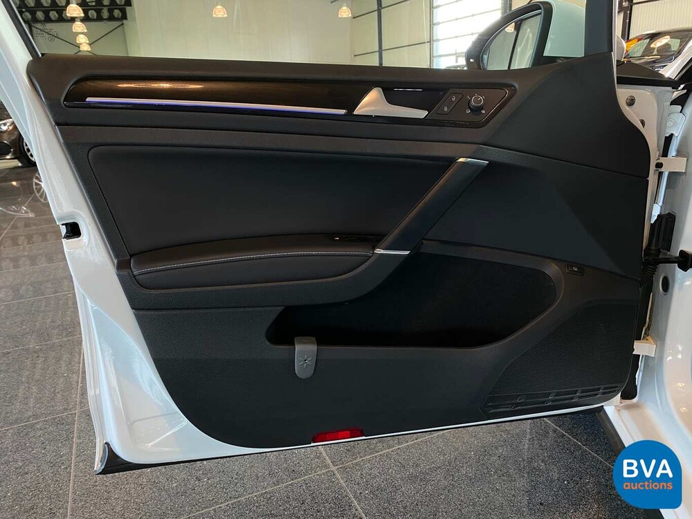 Volkswagen Golf 1.4 TSI GTE 204pk 2015, -Origineel NL-, HN-841-K