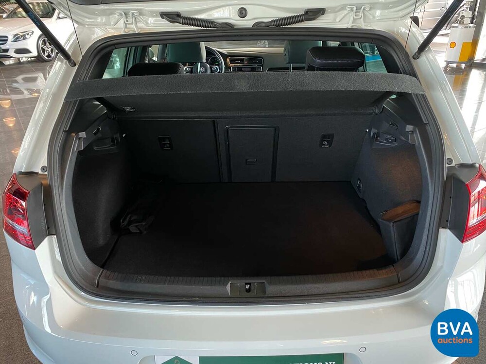Volkswagen Golf 1.4 TSI GTE 204pk 2015, -Origineel NL-, HN-841-K