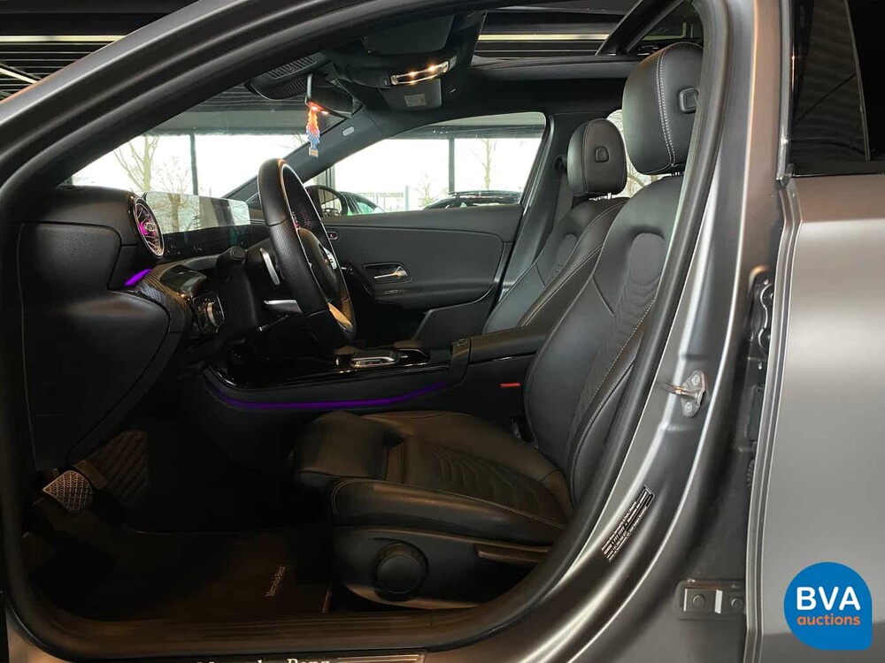 Mercedes-Benz A200 Bussines Solution AMG-line A-Klasse 163pk 2019 -Origineel NL-, ZH-062-K