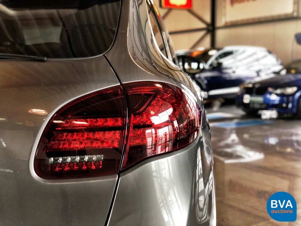 Porsche Cayenne 3.0 D 245pk V6 2013, 9-THJ-44