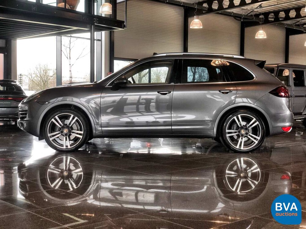 Porsche Cayenne 3.0 D 245pk V6 2013, 9-THJ-44