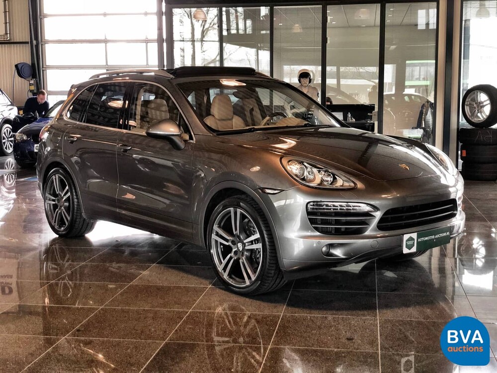 Porsche Cayenne 3.0 D 245pk V6 2013, 9-THJ-44