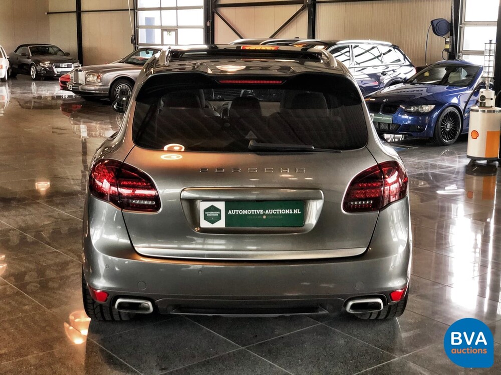 Porsche Cayenne 3.0 D 245pk V6 2013, 9-THJ-44