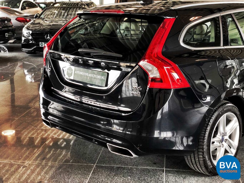 Volvo V60 2.4 D6 AWD Plug-in Hybride Summum 285pk 2014, NF-726-V