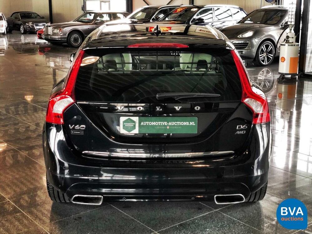 Volvo V60 2.4 D6 AWD Plug-in Hybride Summum 285pk 2014, NF-726-V