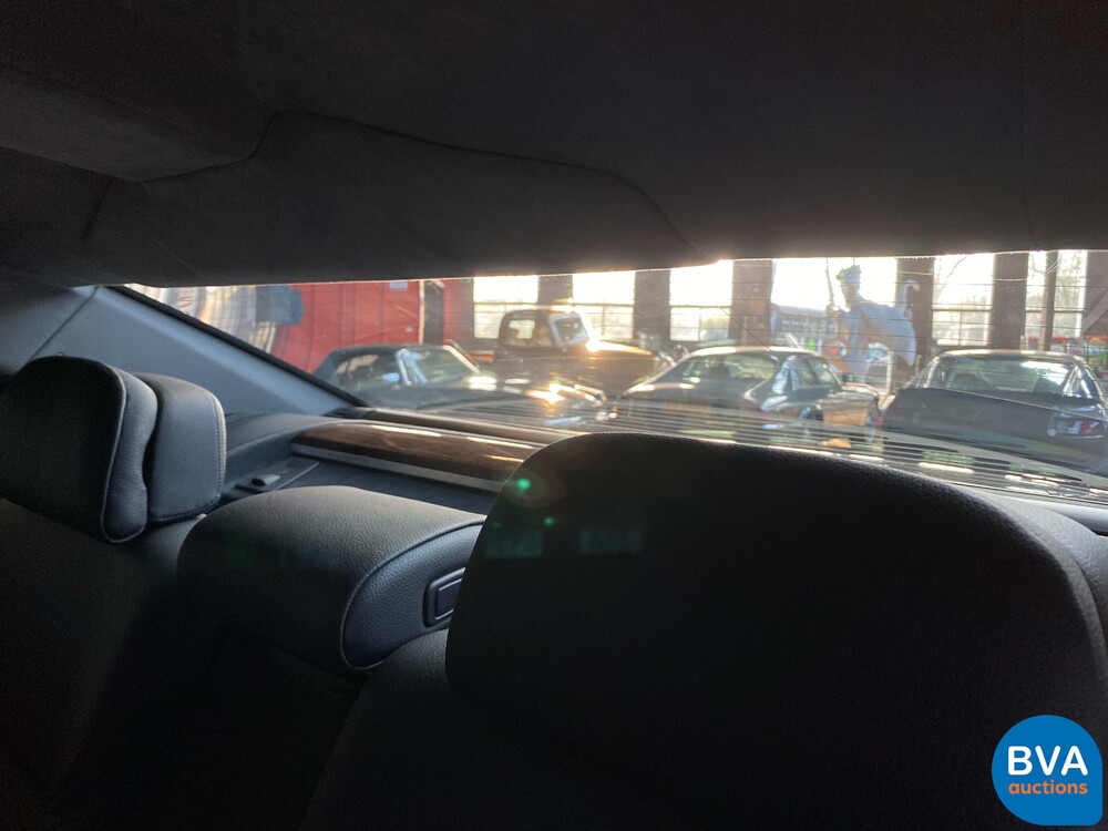 BMW 760Li Hochsicherheits-VR7 V12 F03 2011.