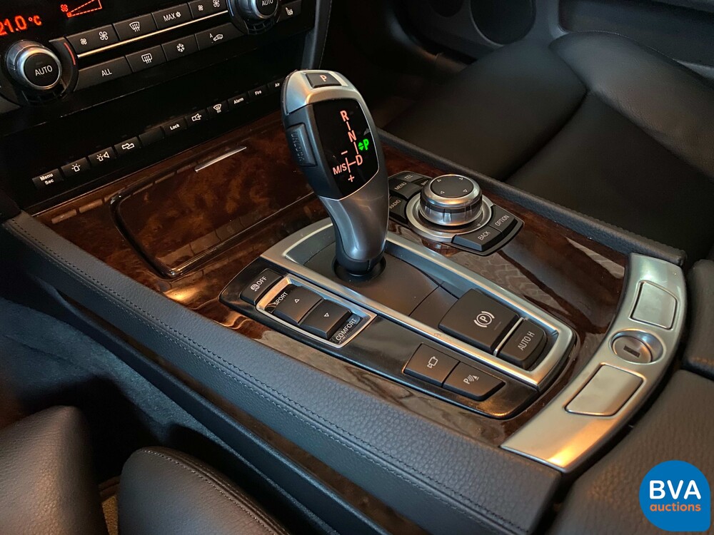 BMW 760Li Hochsicherheits-VR7 V12 F03 2011.