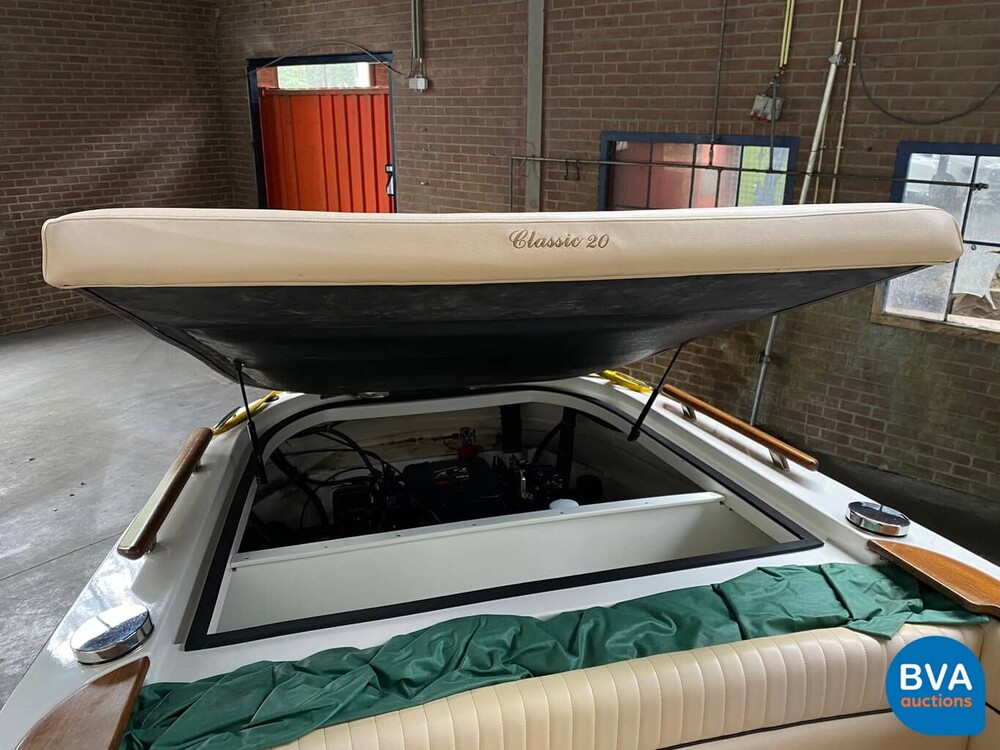 Quicksilver Classic 20 Mercruiser MPI 235 PS (RIVA BOESCH Shape) Schnellboot 2011.