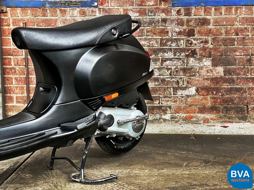 Vespa LX125 3KM 2020