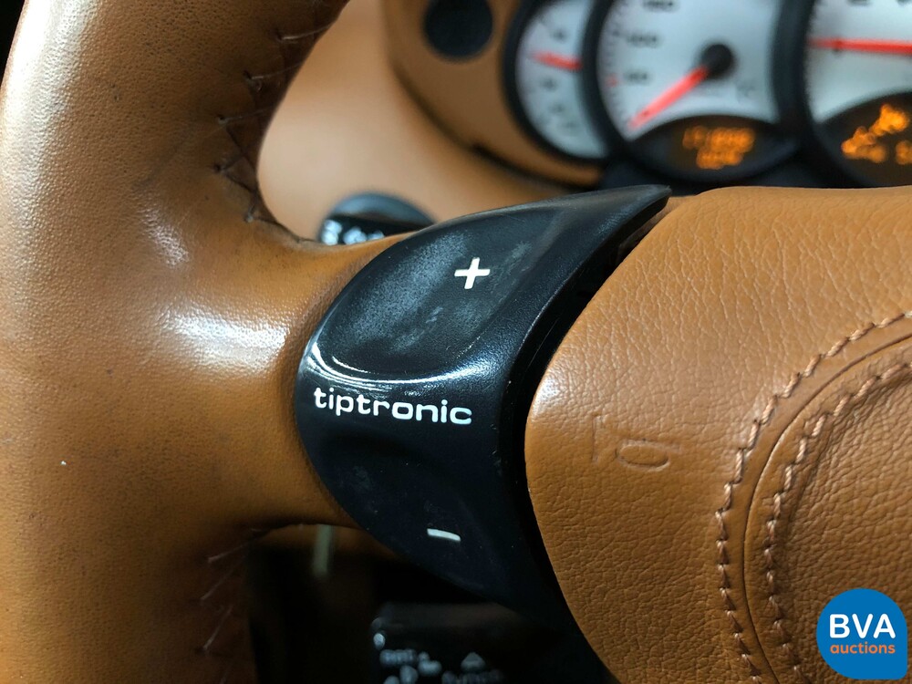 Porsche 911 Carrera 4 3.4 996 -Millenium Limited Edition-, 95-LK-KN