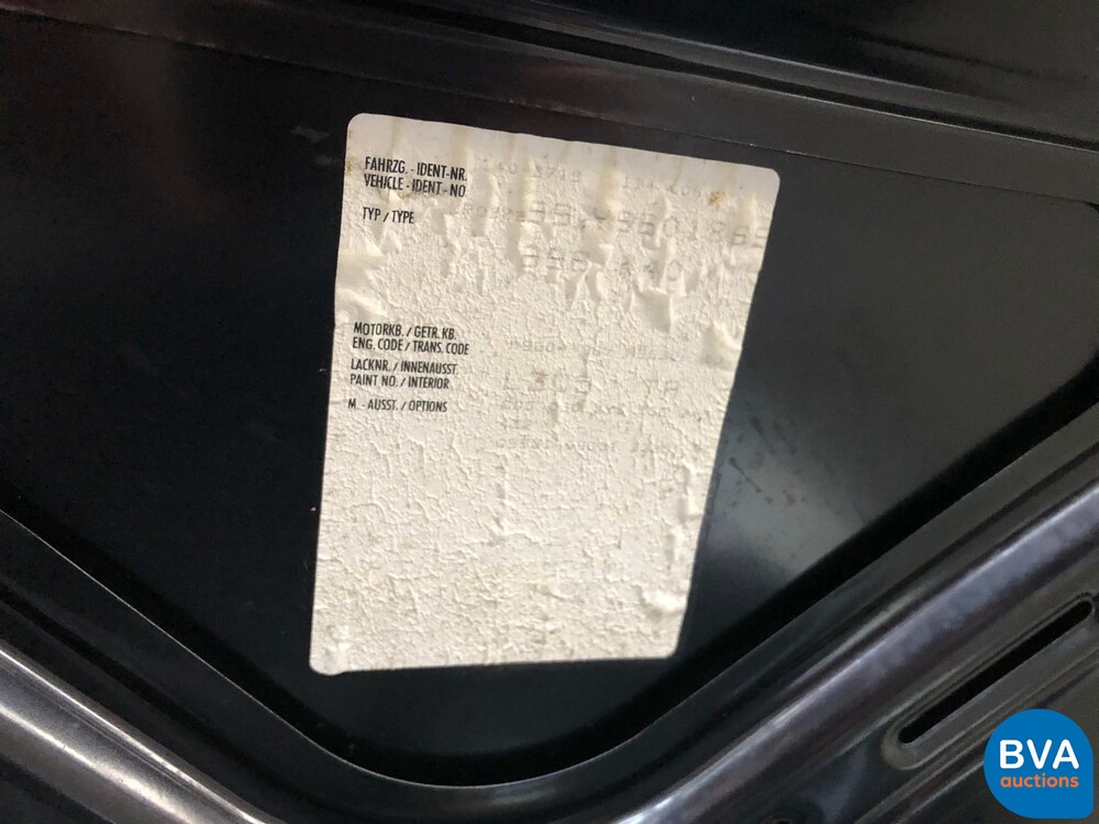 Porsche 911 Carrera 4 3.4 996 -Millenium Limited Edition-, 95-LK-KN