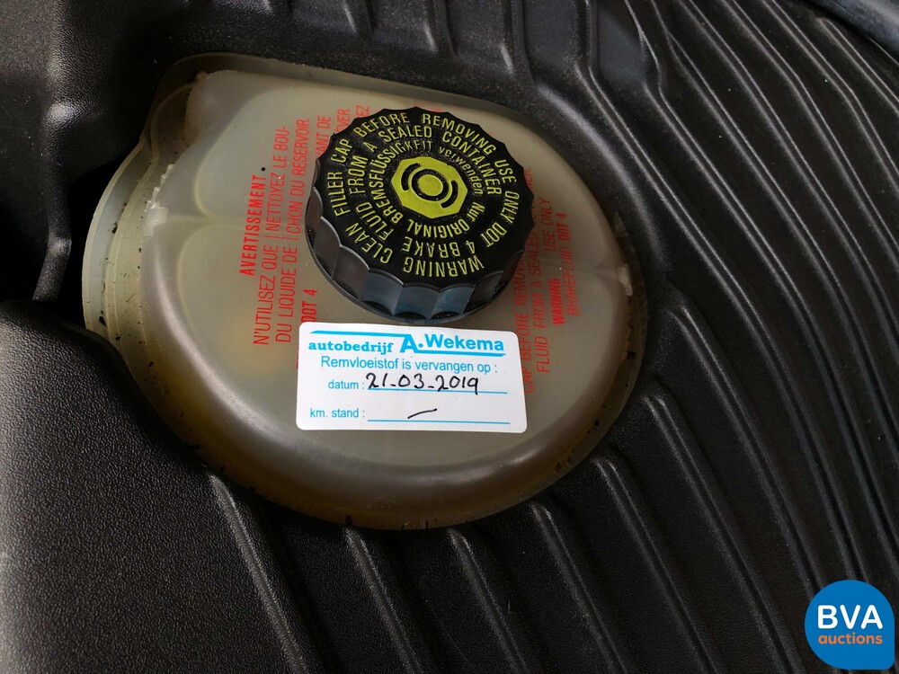 Porsche 911 Carrera 4 3.4 996 -Millenium Limited Edition-, 95-LK-KN