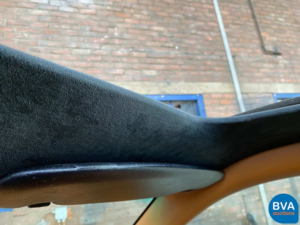 Porsche 911 Carrera 4 3.4 996 -Millenium Limited Edition-, 95-LK-KN