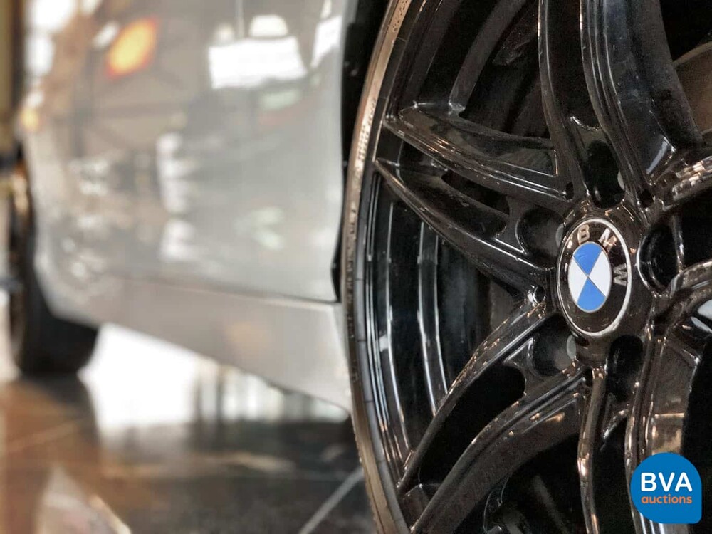 BMW 118i Sport Line Shadowline 1-serie 170pk 2012, G-676-KL