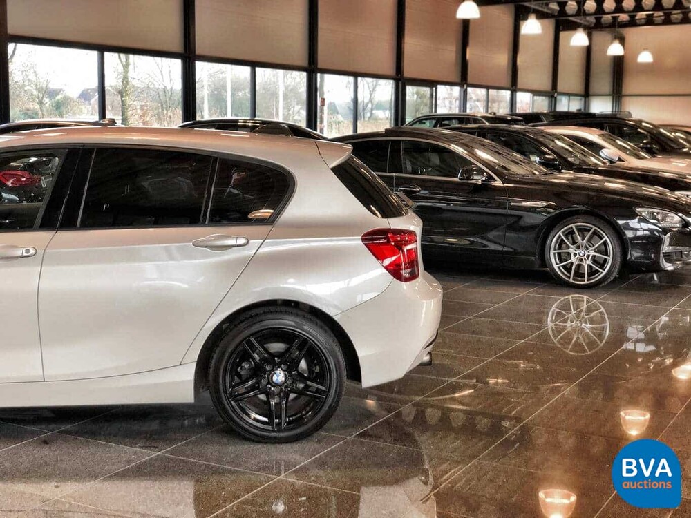 BMW 118i Sport Line Shadowline 1-serie 170pk 2012, G-676-KL