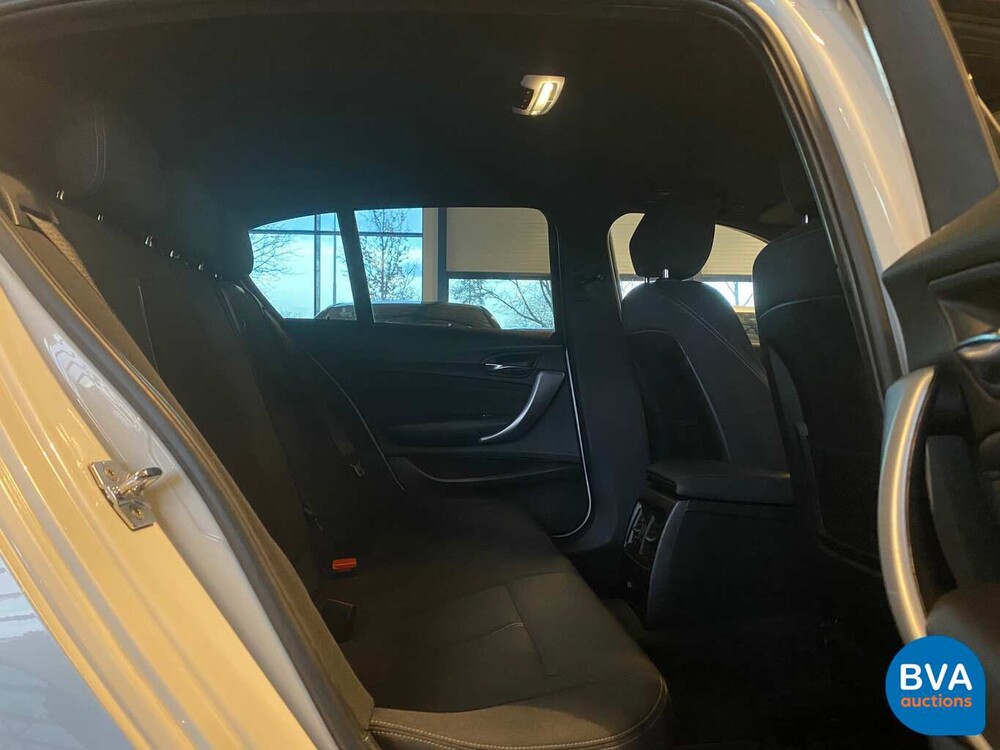 BMW 118i Sport Line Shadowline 1-serie 170pk 2012, G-676-KL