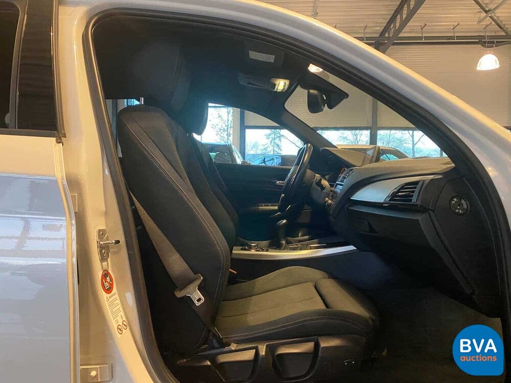 BMW 118i Sport Line Shadowline 1-serie 170pk 2012, G-676-KL