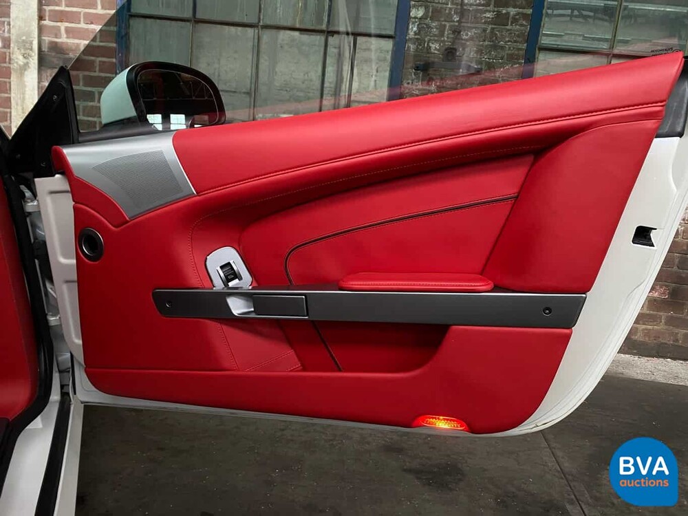 Aston Martin Virage 6.0 V12 DB9 2012.